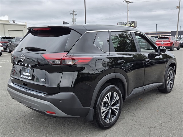 2023 Nissan Rogue SV photo 3