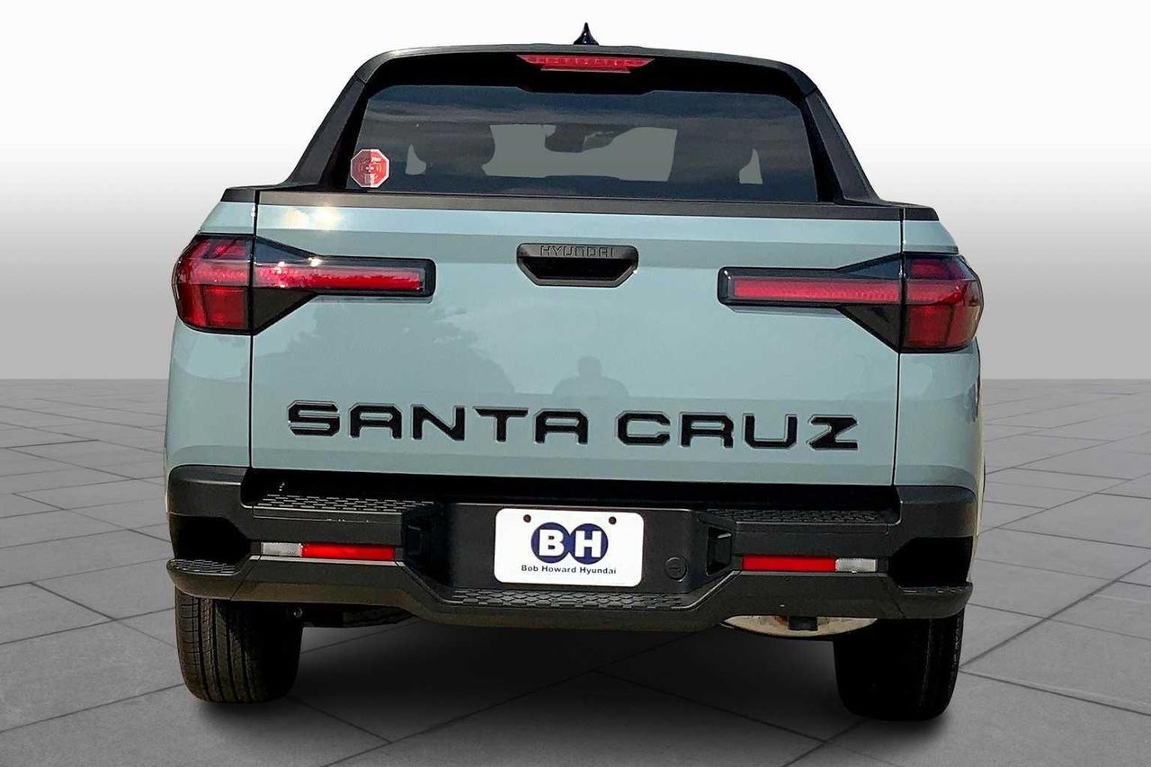 2026 Hyundai Santa Cruz SE photo 4