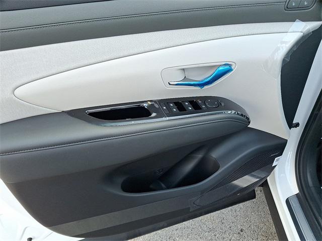 2025 Hyundai Tucson Hybrid Limited photo 10