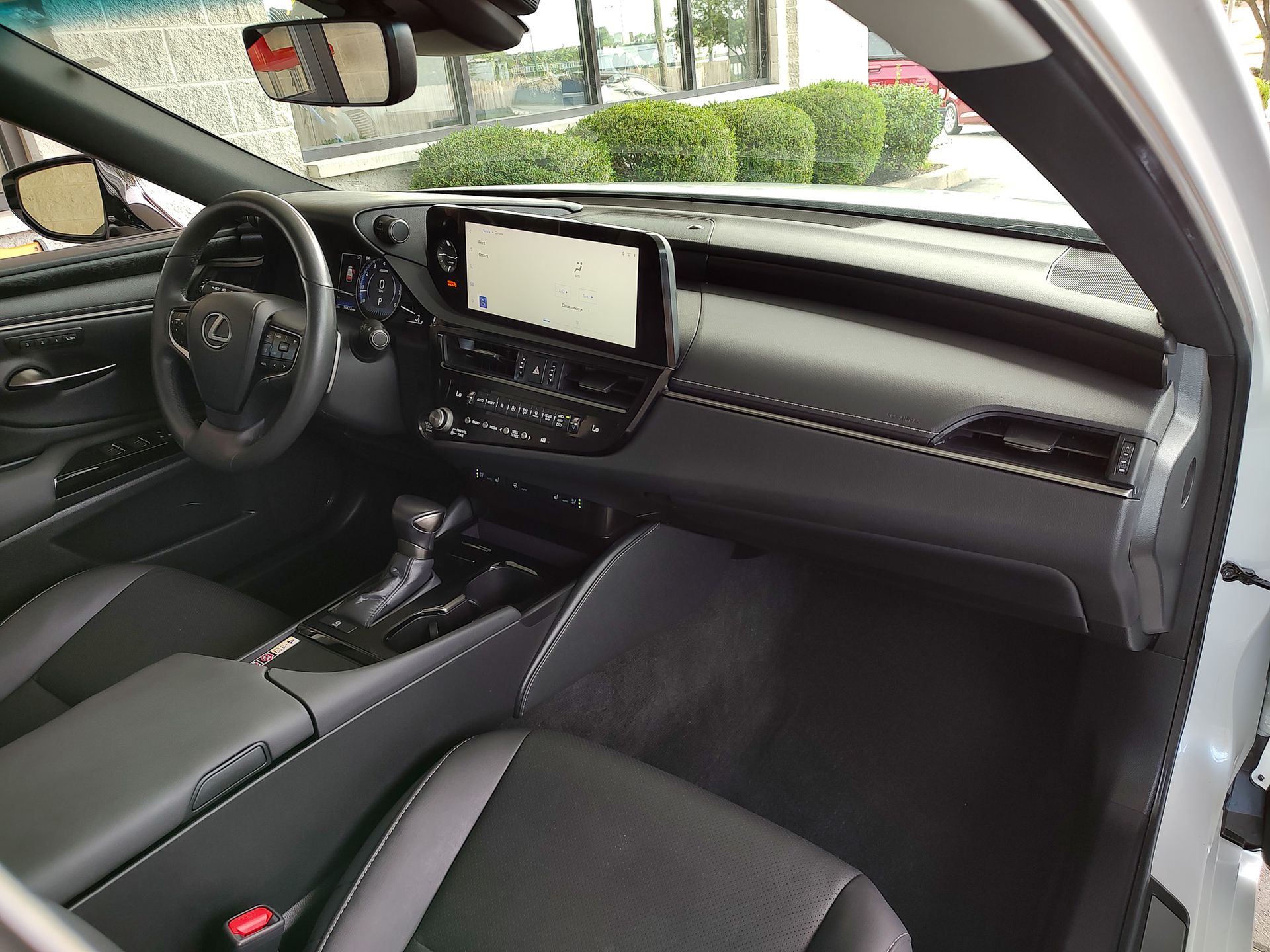 2023 Lexus ES 250 AWD photo 11