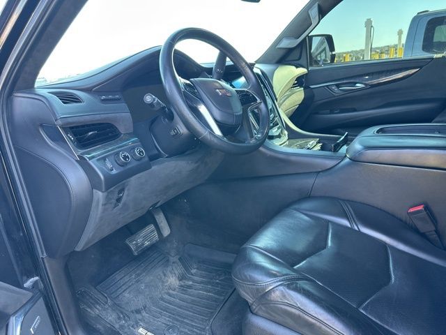 2015 Cadillac Escalade ESV Platinum photo 11