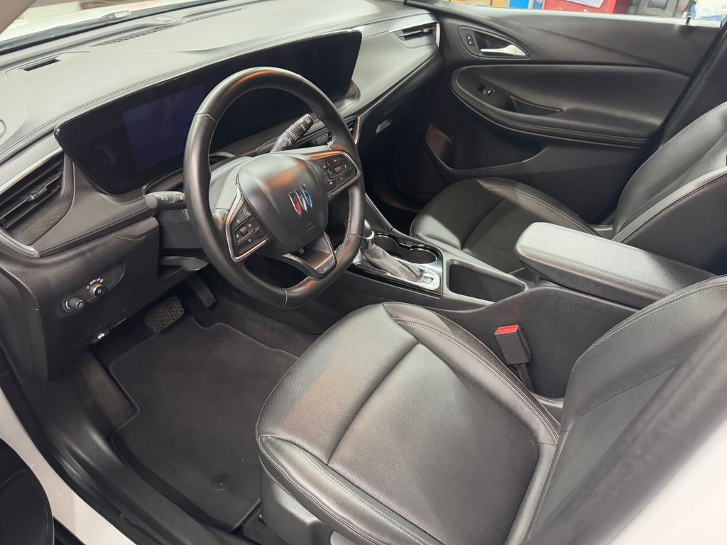 2024 Buick Encore GX Sport Touring photo 11