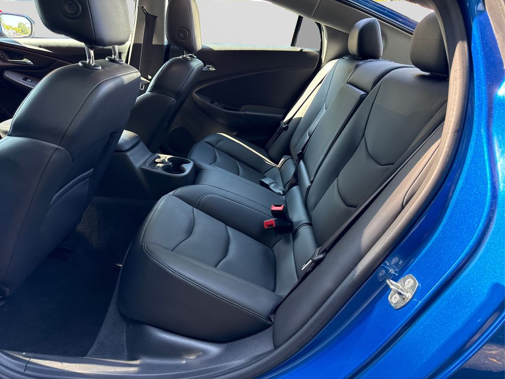 2016 Chevrolet Volt Premier photo 10