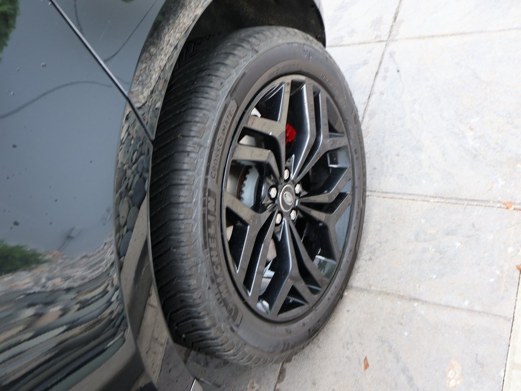 2022 Land Rover Range Rover Evoque R-Dynamic SE photo 21