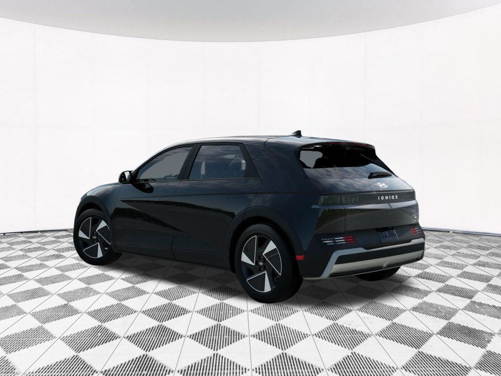 2025 Hyundai Ioniq 5 SEL photo 4