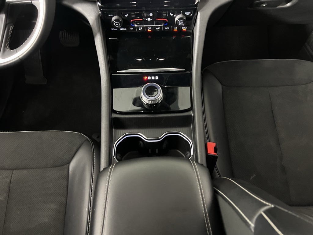 2024 Jeep Grand Cherokee Altitude photo 11