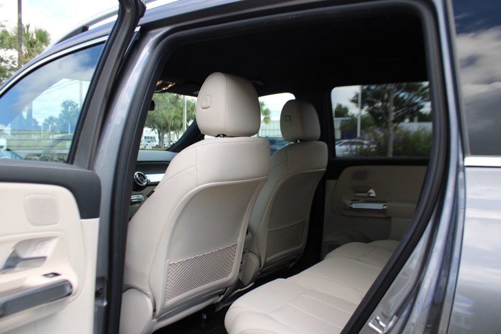 2024 Mercedes Benz EQB 250+ photo 31