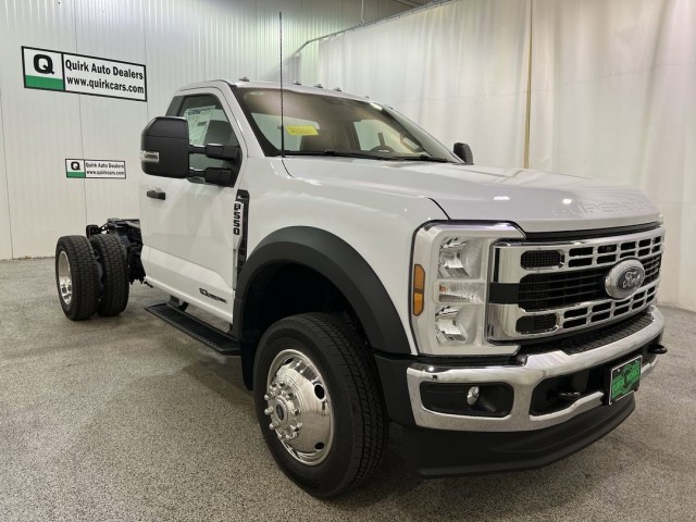 2025 Ford Super Duty F-550 DRW XL