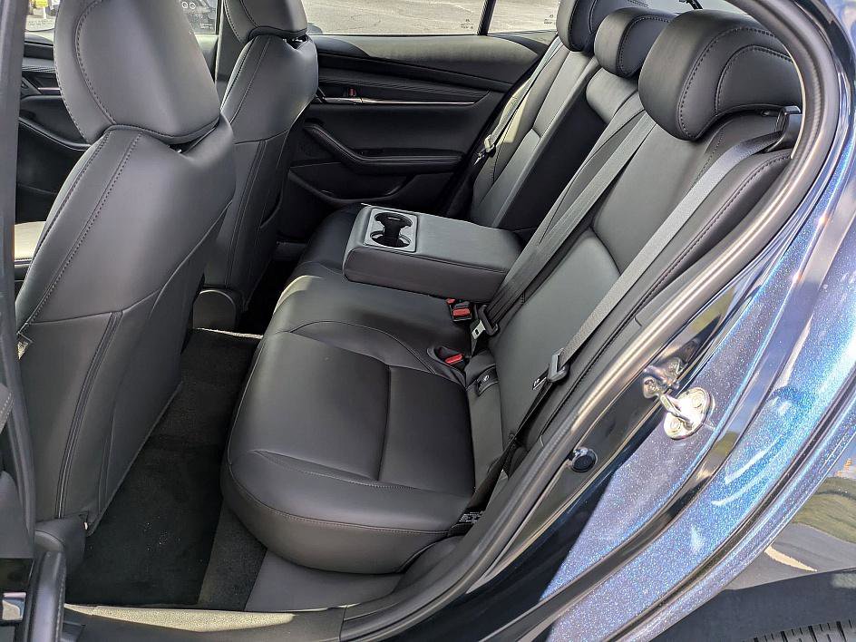 2025 Mazda Mazda3 2.5 s Preferred photo 26