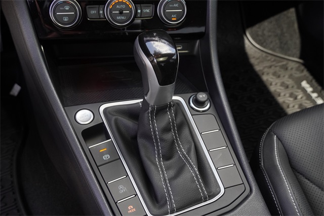 2024 Volkswagen Jetta 1.5T SEL photo 21