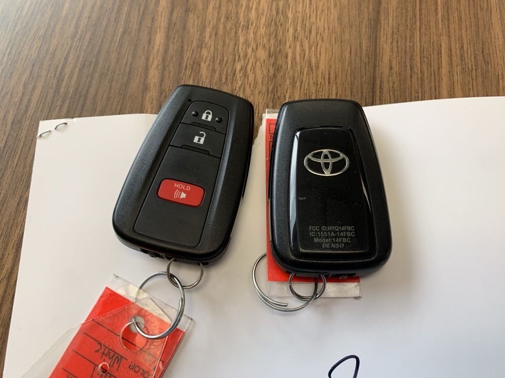 2021 Toyota Tacoma TRD Pro photo 30