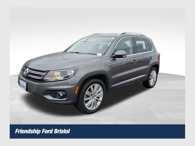 2015 Volkswagen Tiguan SEL's photo