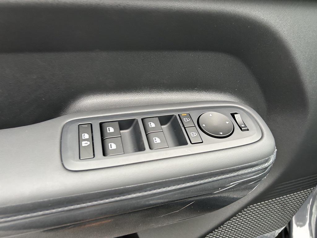2025 Hyundai Santa Fe SEL photo 11