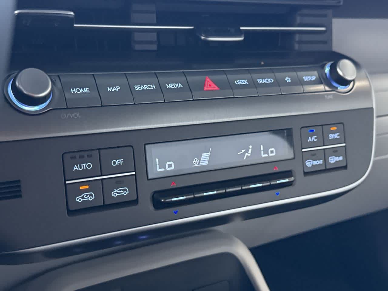 2026 Hyundai Kona SEL photo 18