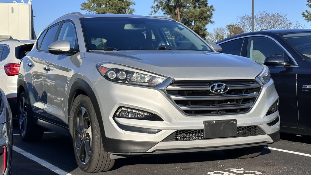 2017 Hyundai Tucson Limited's photo