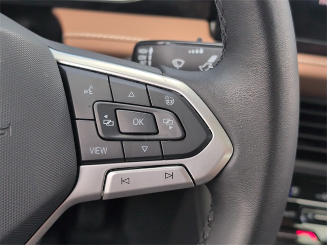 2025 Volkswagen Jetta 1.5T SEL photo 29