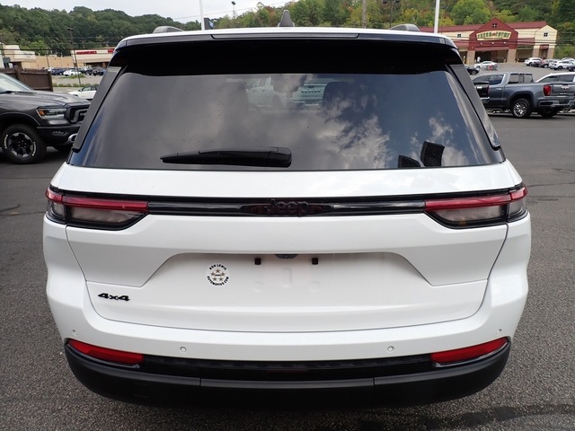 2024 Jeep Grand Cherokee Altitude X photo 4