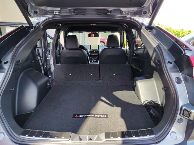 2025 Mitsubishi Eclipse Cross SEL photo 29