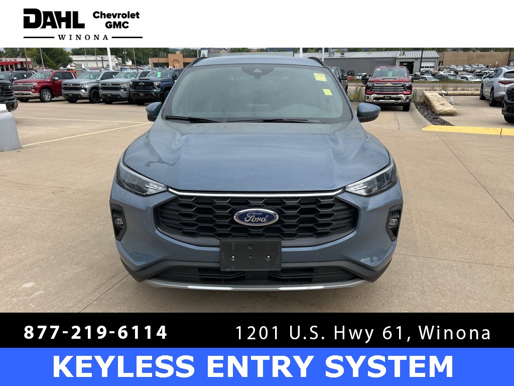 2025 Ford Escape ST-Line Select photo 10