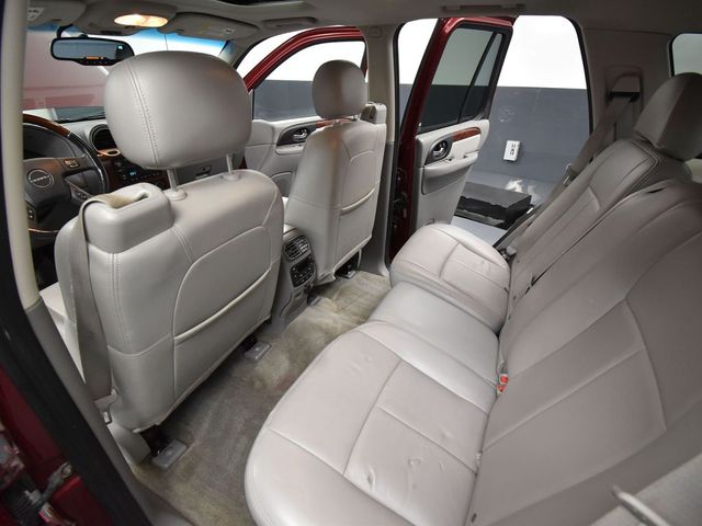 2009 Gmc Envoy Denali photo 30
