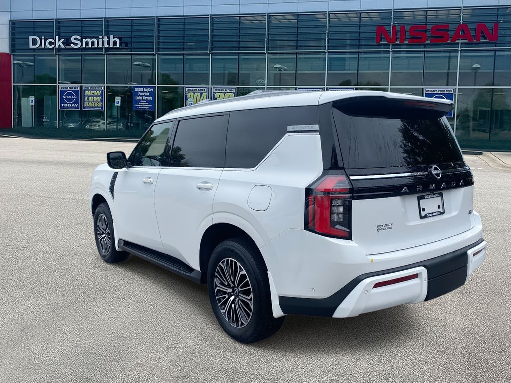 2025 Nissan Armada SL photo 4