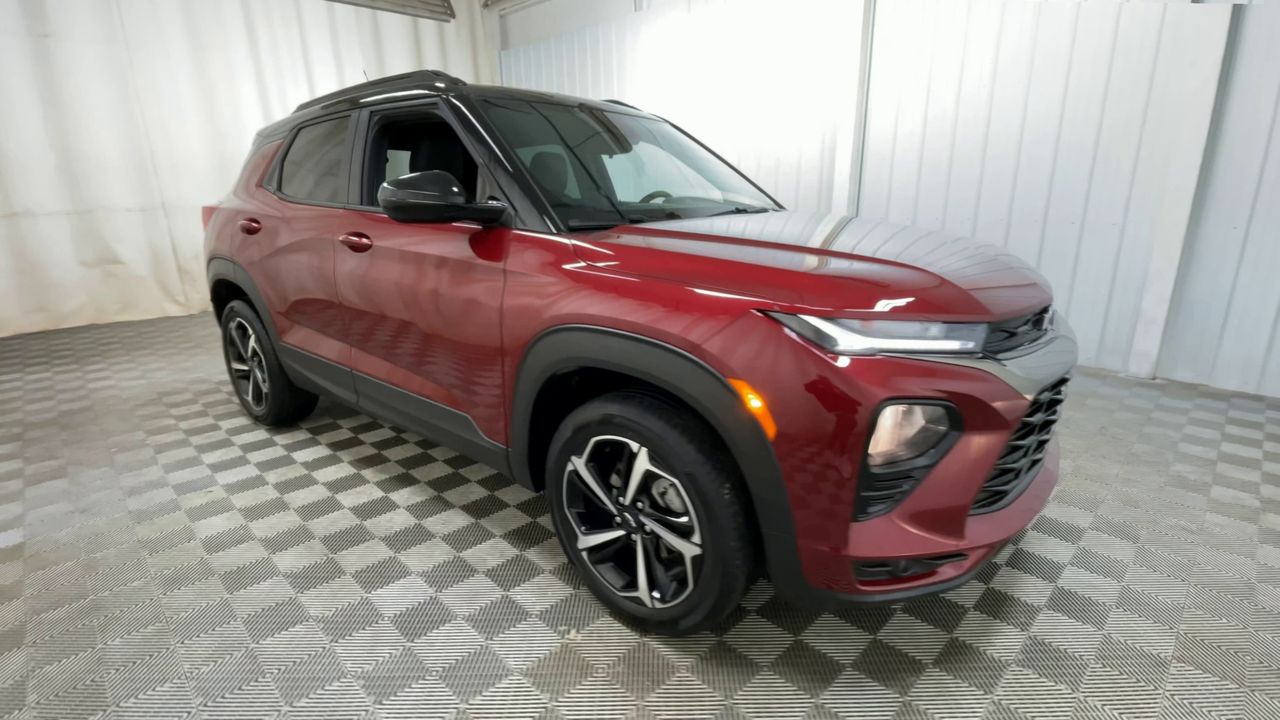 2023 Chevrolet Trailblazer RS photo 2