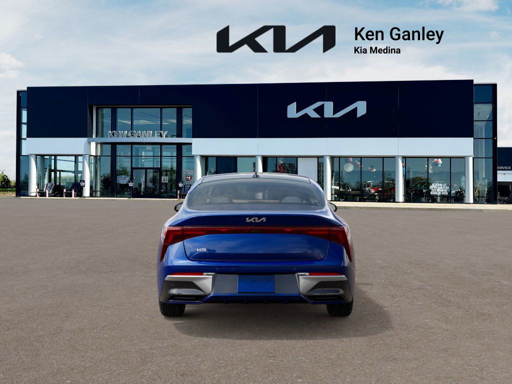 2025 Kia K5 EX photo 3