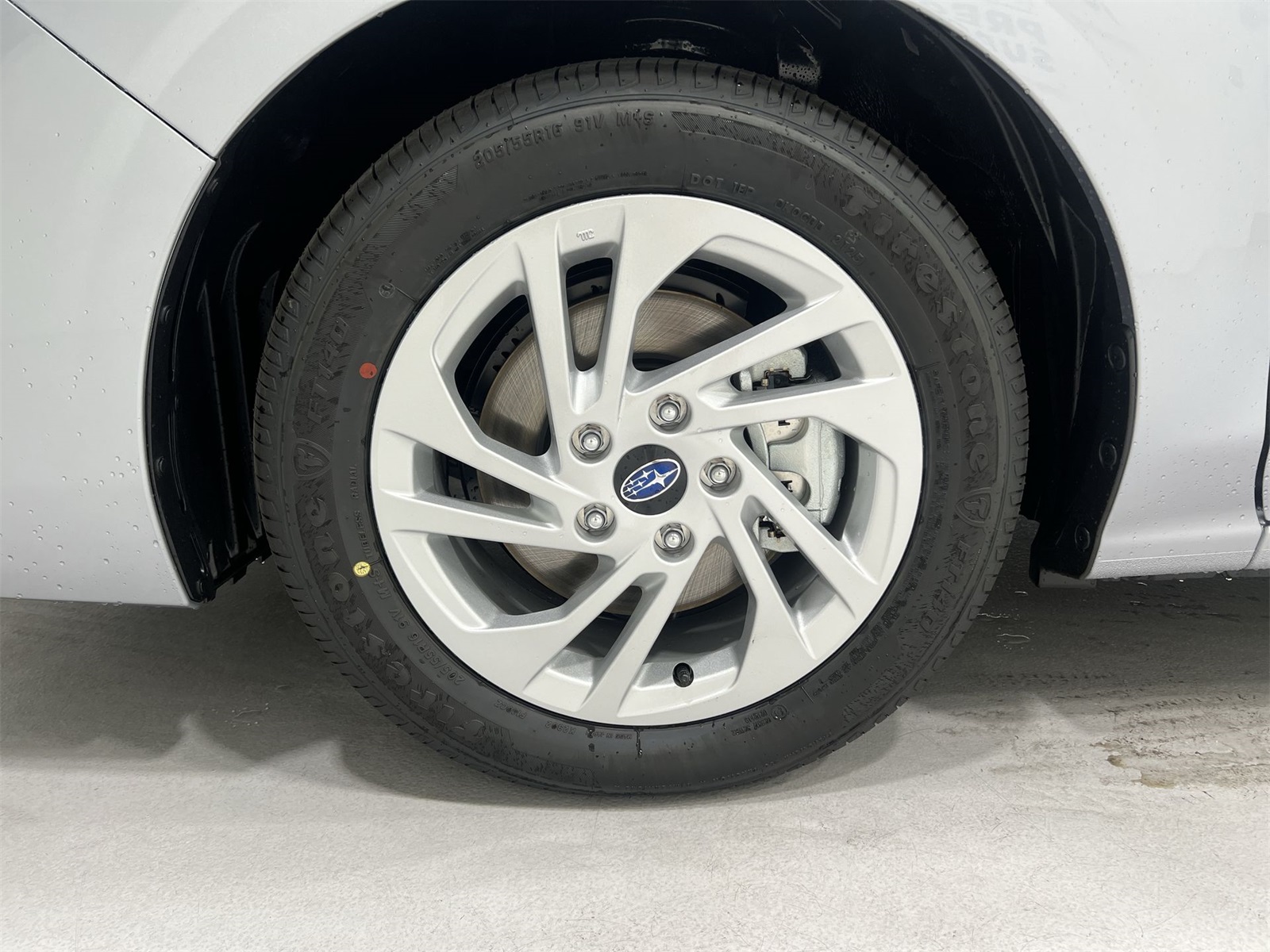 2025 Subaru Impreza Base photo 9