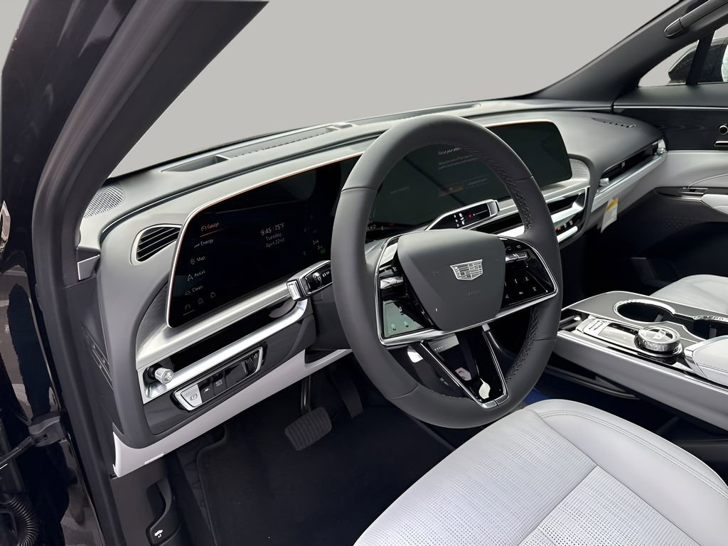 2025 Cadillac Lyriq Sport photo 15