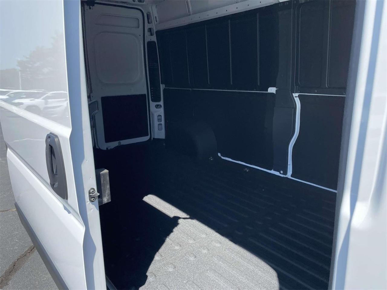 2025 Ram ProMaster 2500 photo 21