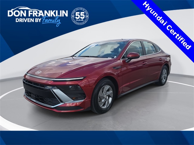 2025 Hyundai Sonata SE's photo
