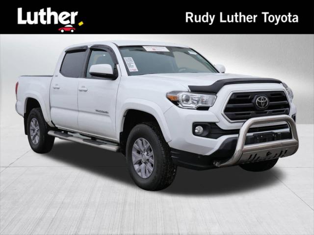 2019 Toyota Tacoma SR5's photo