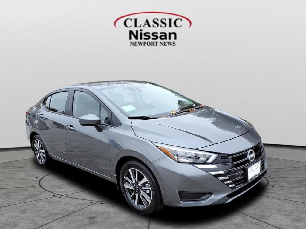2025 Nissan Versa SV's photo