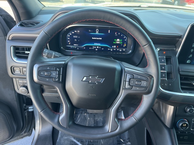 2024 Chevrolet Suburban RST photo 16