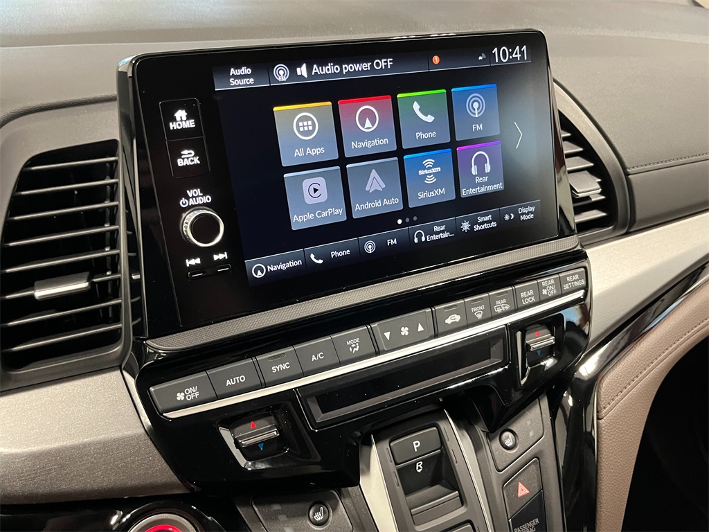 2026 Honda Odyssey Touring photo 16