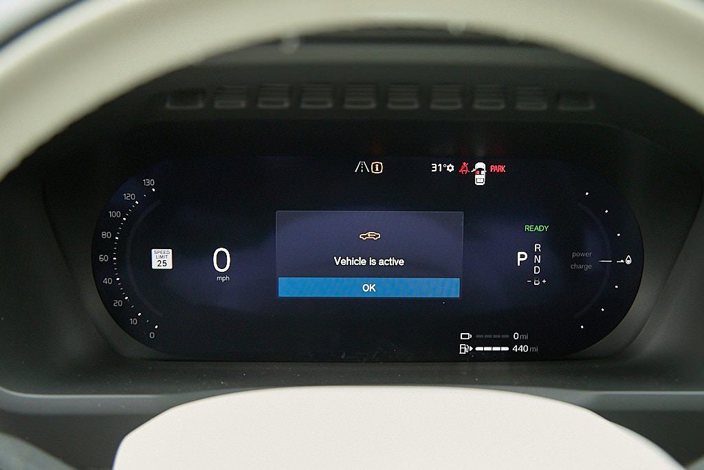 2026 VOLVO XC90 - Image 14