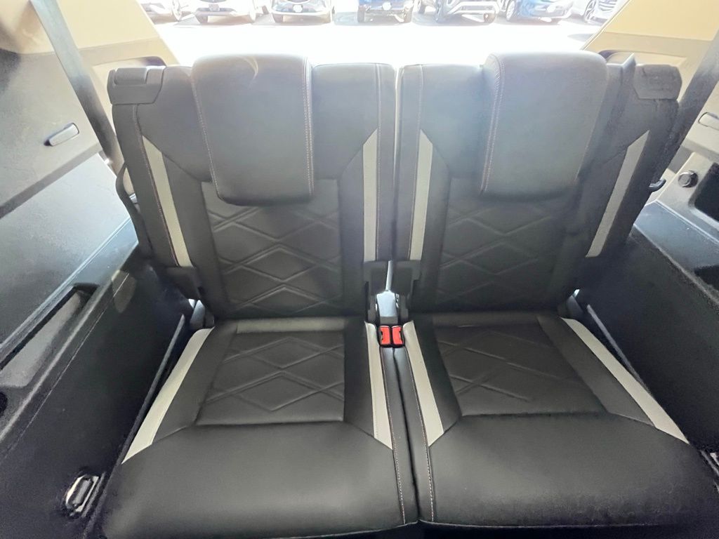 2025 Volkswagen Atlas Peak Edition SE photo 26