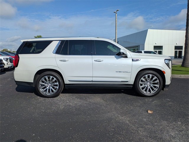 2022 Gmc Yukon Denali photo 3