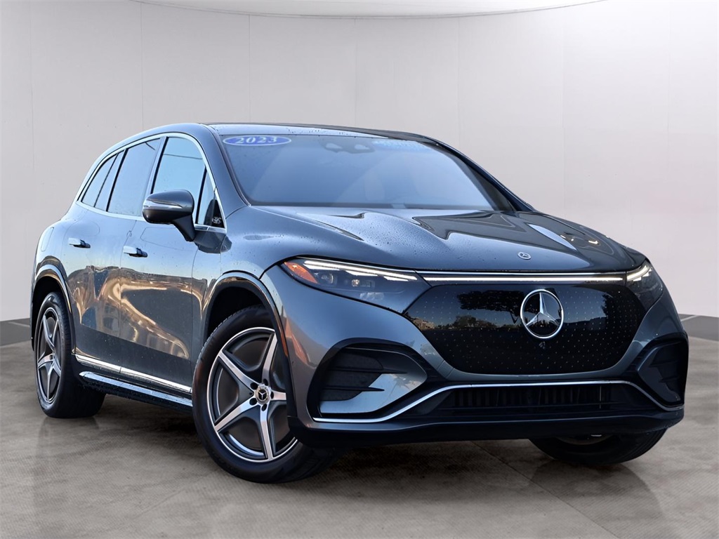 2023 Mercedes-Benz EQS SUV Base's photo