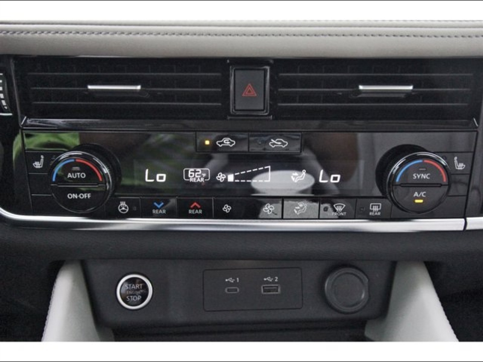 2021 Nissan Rogue SL White at TX Auto Group