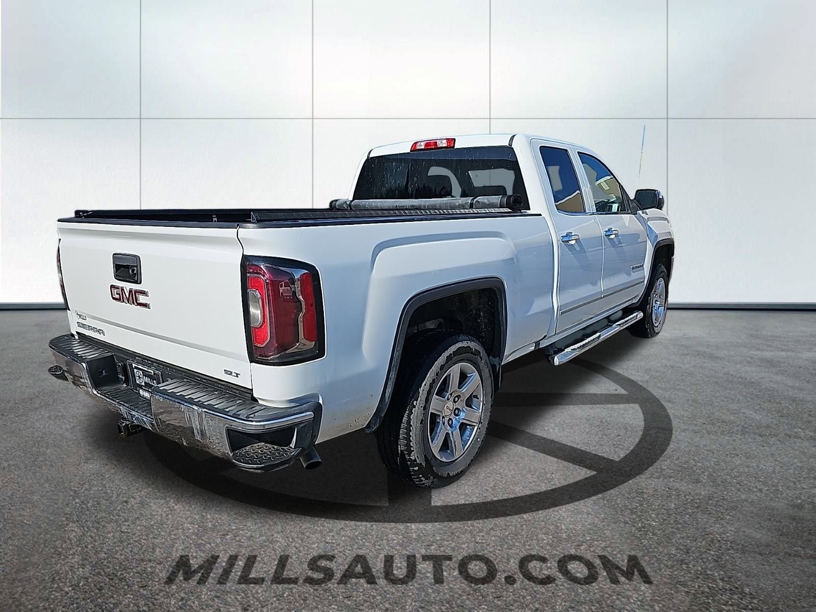 2018 Gmc Sierra 1500 SLT photo 4