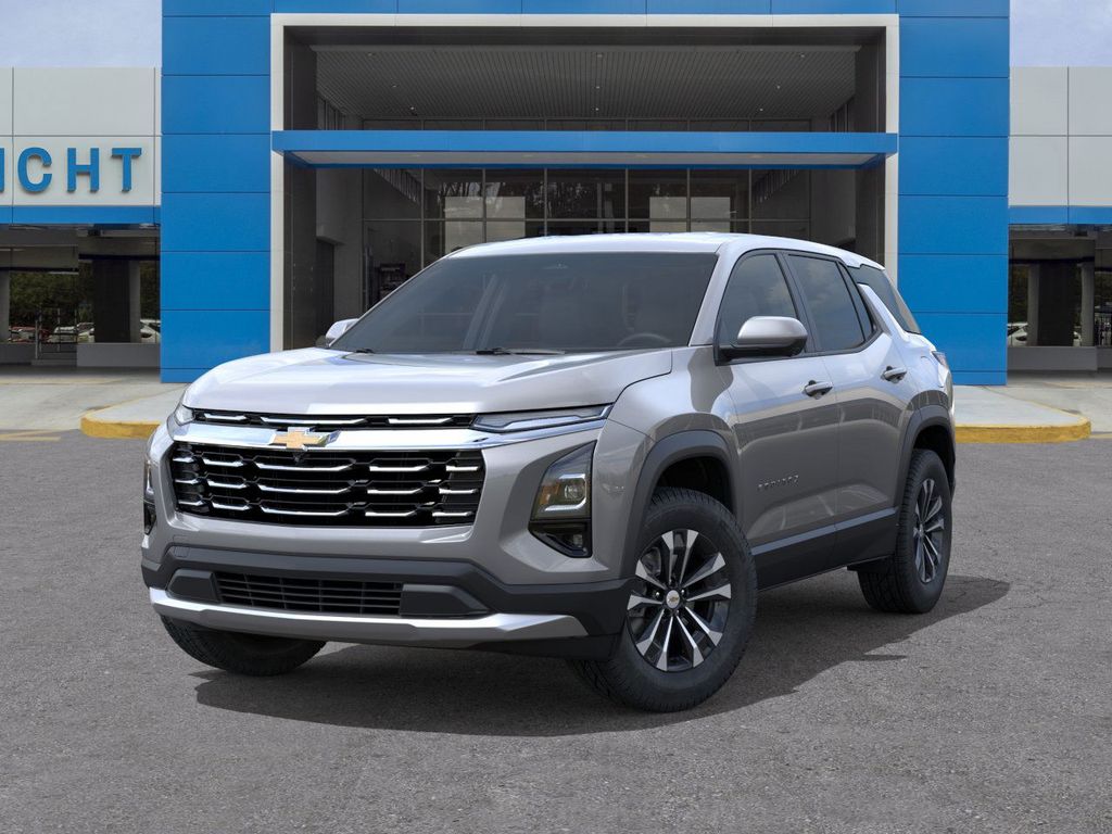 2026 Chevrolet Equinox LT photo 2