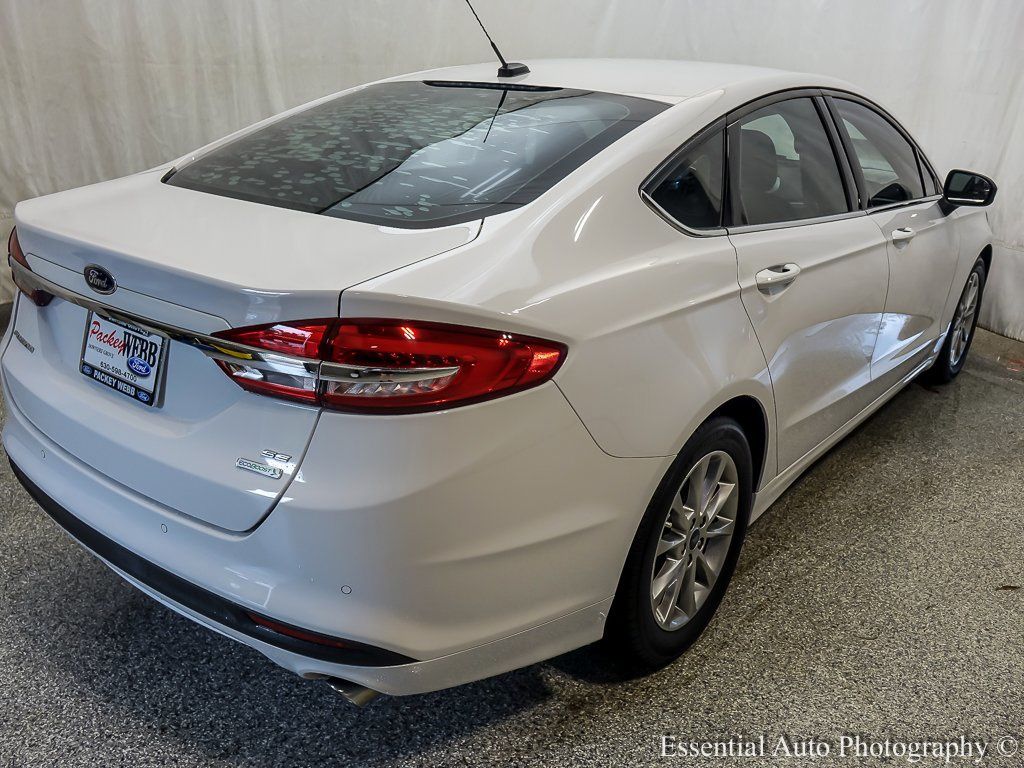 2017 FORD FUSION - Image 8