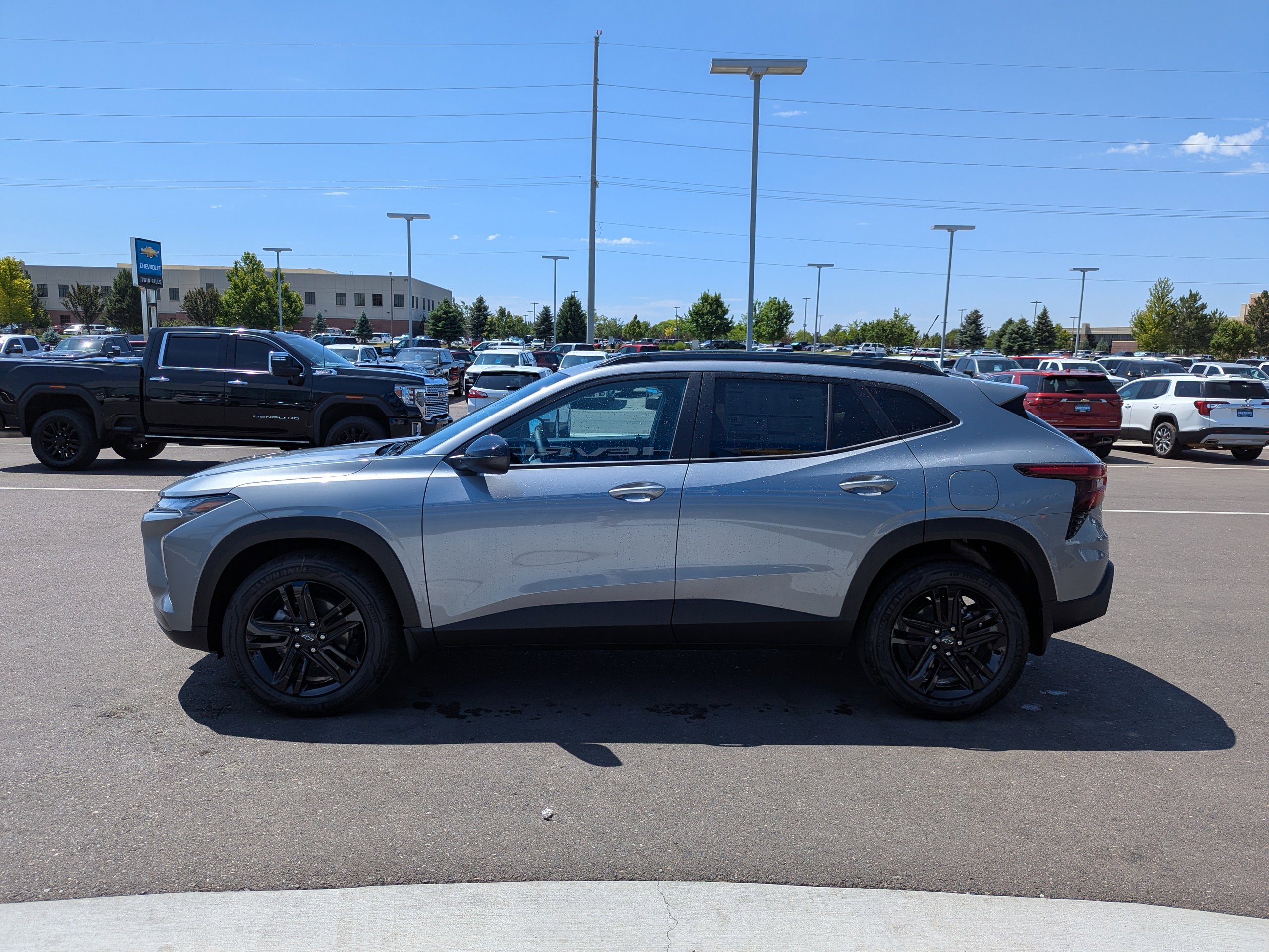 2025 Chevrolet Trax ACTIV photo 6