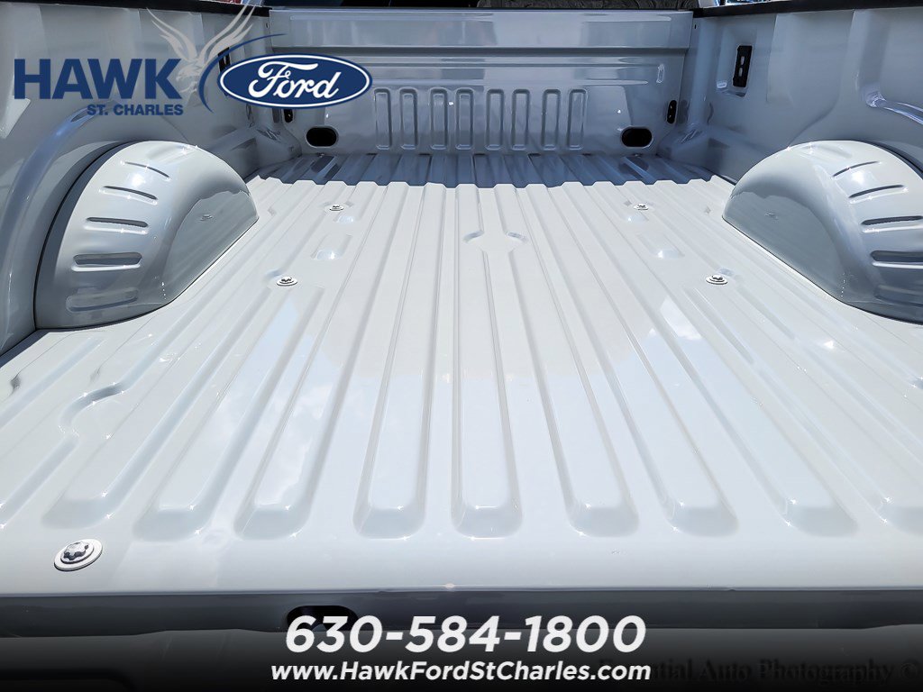 2025 FORD F-350 - Image 13