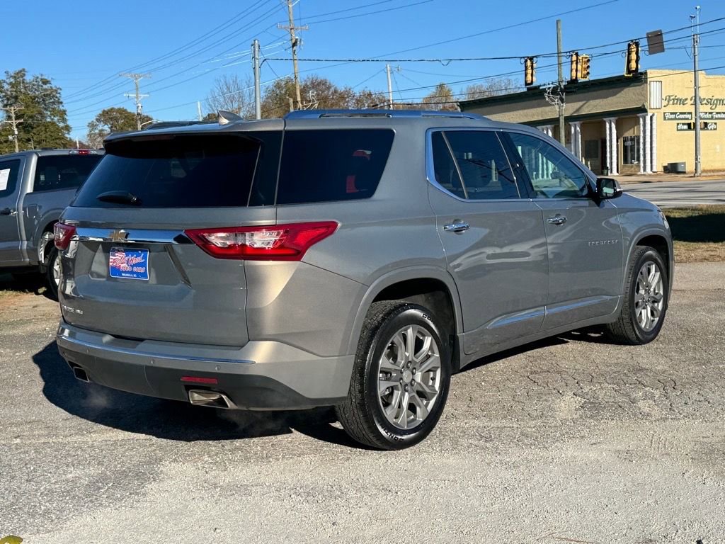 2019 Chevrolet Traverse Premier photo 3