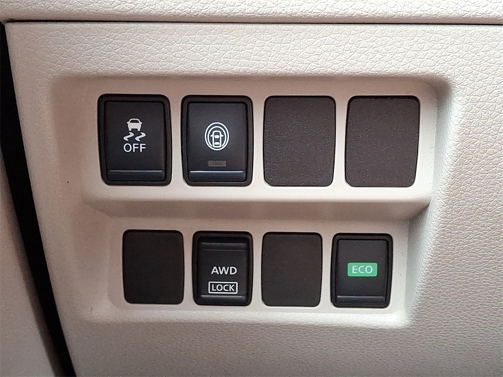 2019 Nissan Rogue Sport SV photo 23