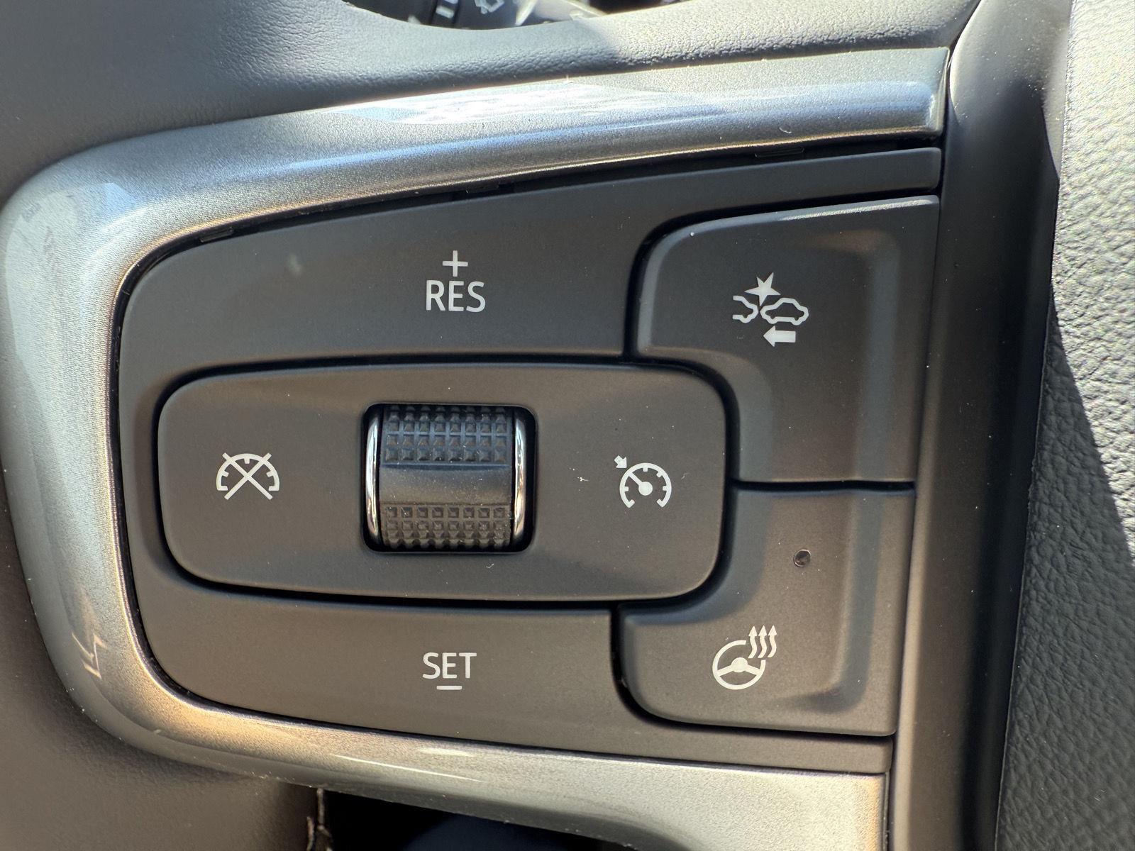 2026 Chevrolet Silverado 1500 LT photo 13