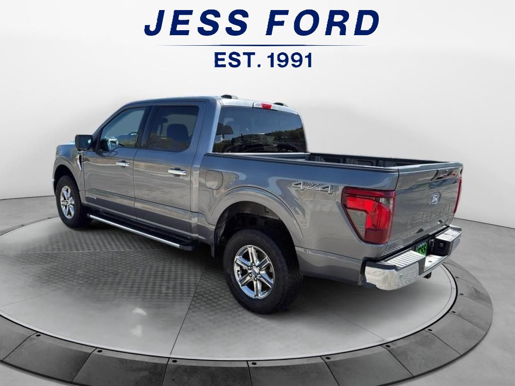 2024 Ford F-150 XLT photo 3