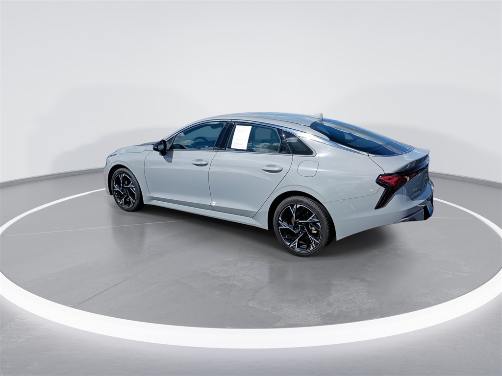 2025 Kia K5 GT-Line photo 6